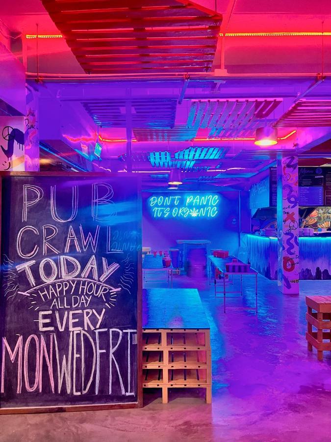 Bodega Krabi Hostel Ao Nang ภายนอก รูปภาพ