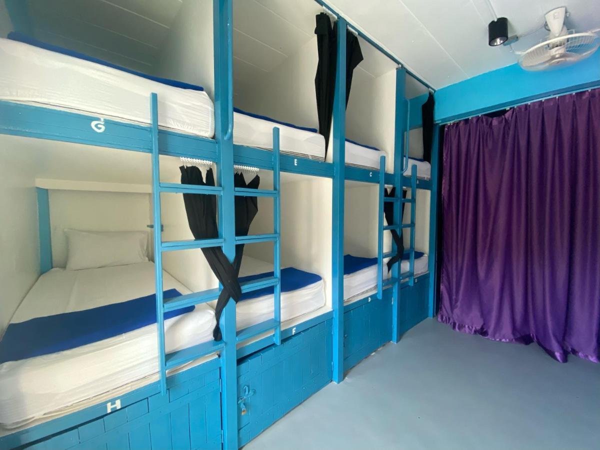 Bodega Krabi Hostel Ao Nang ภายนอก รูปภาพ